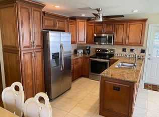 1441 Pheasant Creek Dr, Palm Harbor, FL 34684