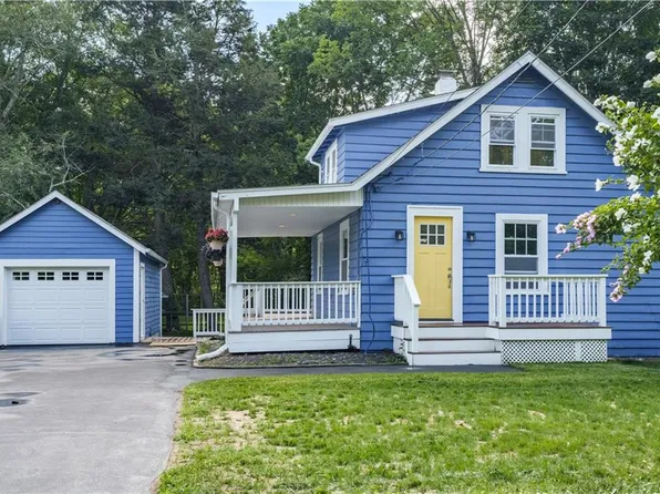 71 Centennial St, Pascoag, RI 02859