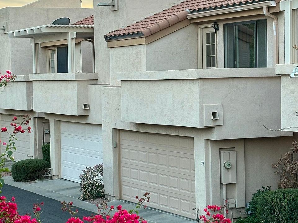 2nd image of 1920 E MARYLAND Avenue #23