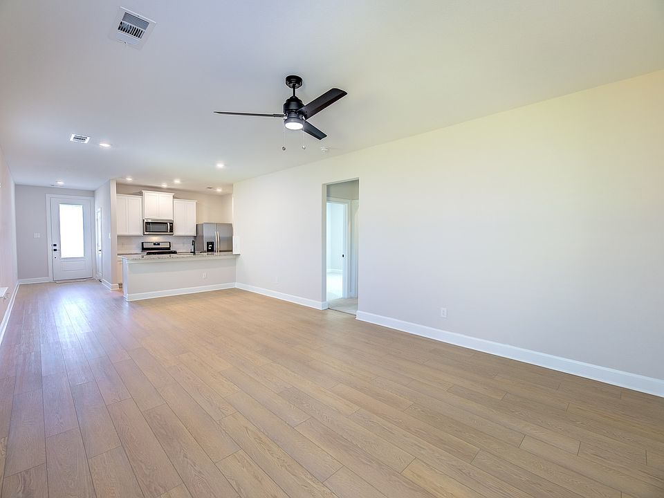1st image of 1330 Windermere Way