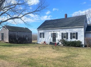 971 Turner Rdg, Palermo, ME 04354