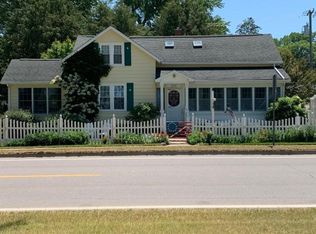 117 W Spring St, Port Austin, MI 48467