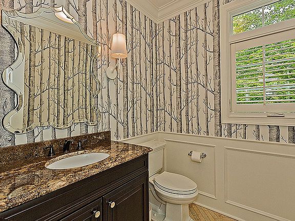 5th image of 7360 Brighton Park Ct