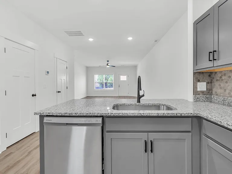 142 Front Ridge Cir — Photo 13