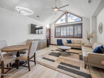 2050 N Main St APT 311, Coeur D Alene, ID, 83814