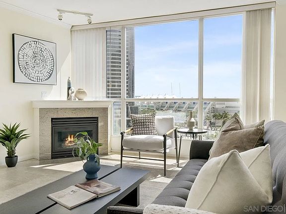 4th image of 510 1st Ave Unit 902
