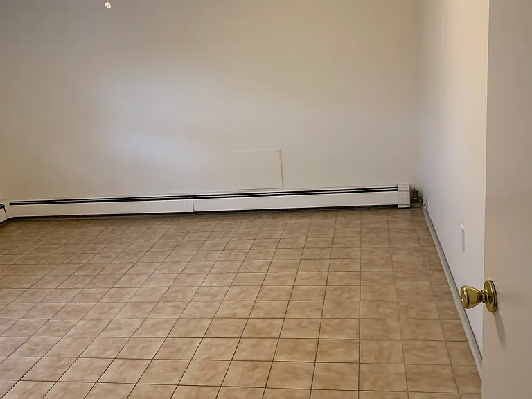 152 Sewall Ave #1 — Photo 9