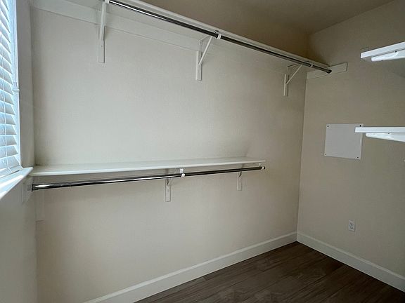 3rd image of 639 Avenue One