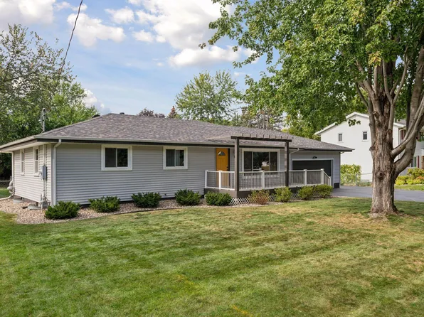 10124 Brookside Ave, Minneapolis, MN 55431