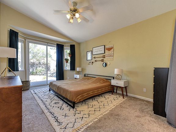 4th image of 1317 Kerslake Cir