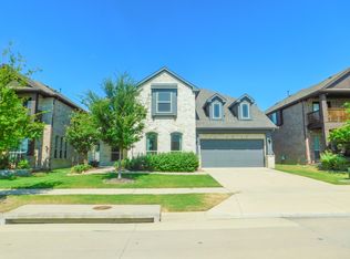 7500 Windy Meadow Dr, Aubrey, TX 76227
