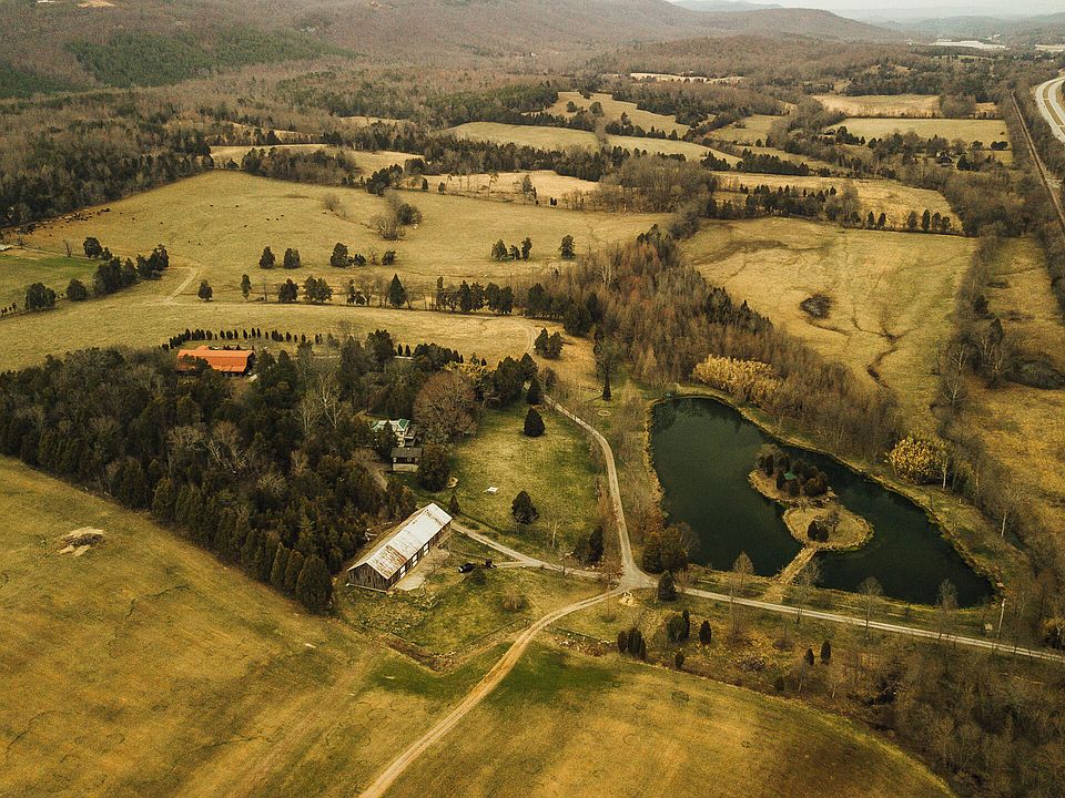 301 Hale Bopp Ln, Spring City, TN 37381 MLS 20241088 Zillow