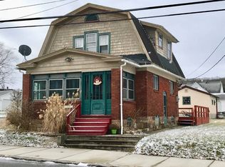 1903 Columbia Ave, Tyrone, PA 16686