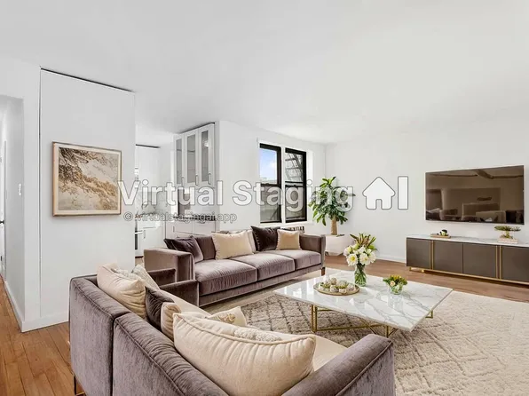 1119 Ocean Parkway image 2 of 14