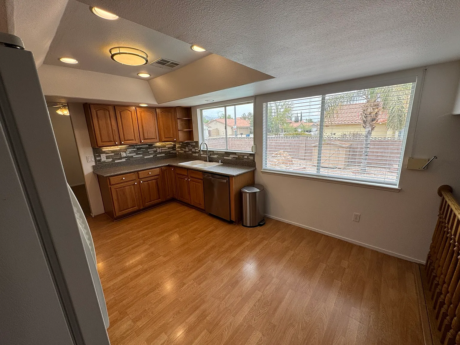 4 bed, 2181 sqft, $2,800 — Photo 4