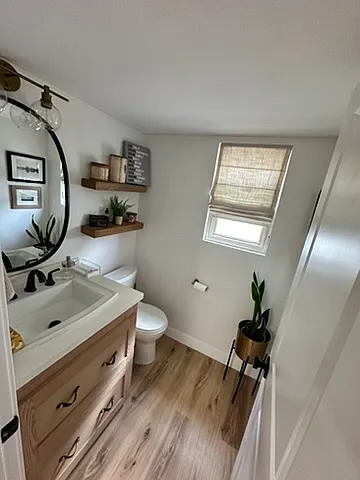 Downstairs Bathroom