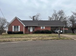 15 Bayberry Dr, Jackson, TN 38305