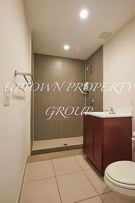Rented by Uptown Property Group | media 47