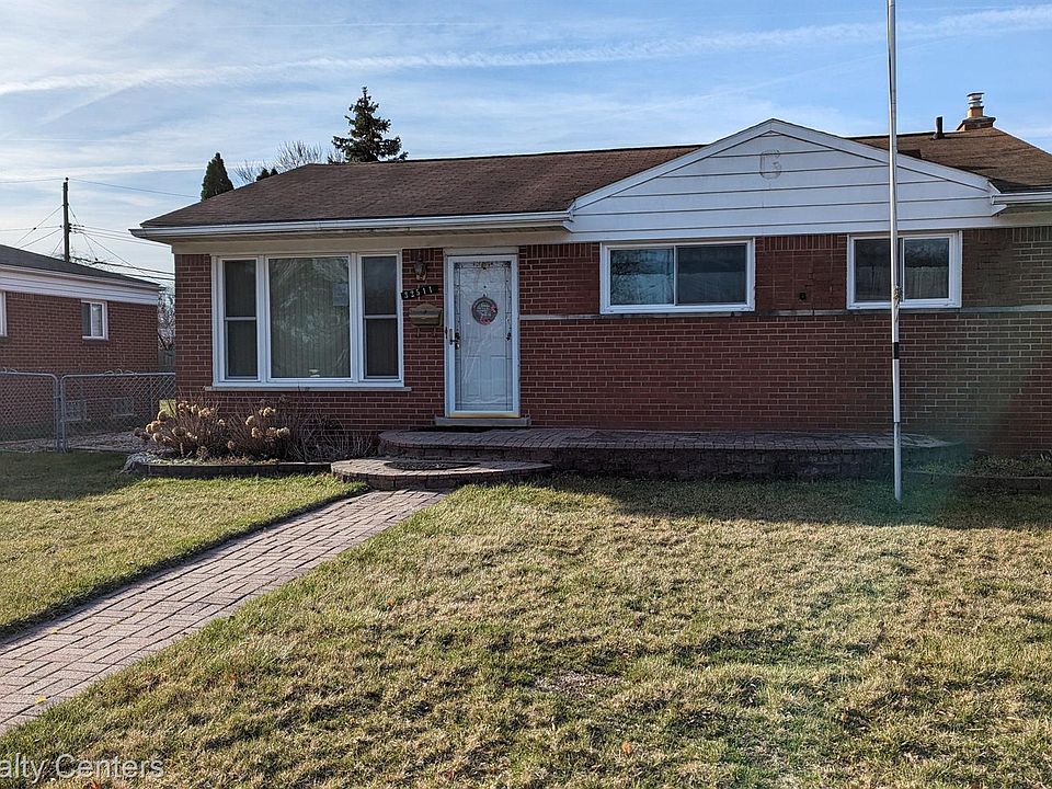 1st image of 32511 Windsor St