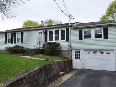 121 Palmer St, Auburn, NY, 13021