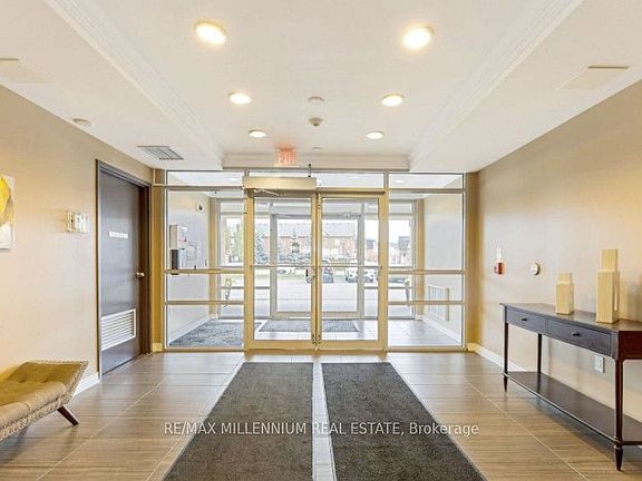 4th image of 1419 Costigan Rd #101