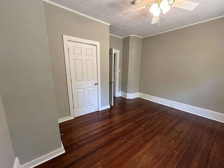 335 Patterson Ave — Photo 8