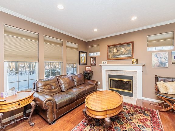 5th image of 2598 Wyndgate Ct