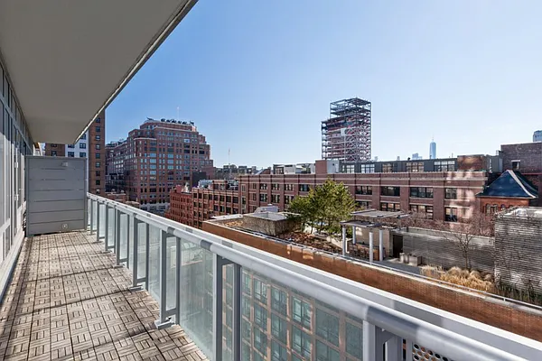 Rented by Compass | media 35