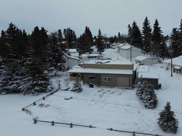 5008 E 54th Ave, Bashaw, AB T0B 0H0