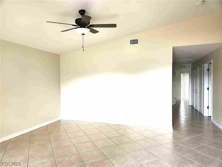 2120 Snead Dr — Photo 7