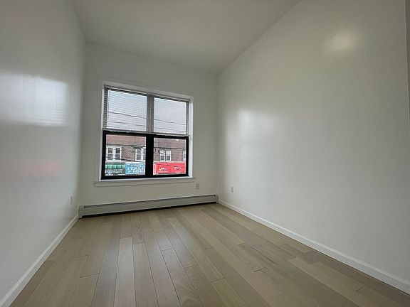 4th image of 73-02 Metropolitan Ave #2B