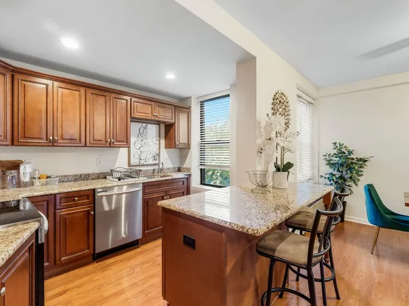 50 Glenwood Avenue image 4 of 30