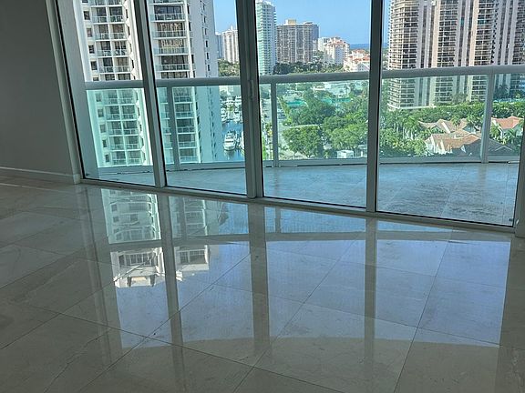 5th image of 19400 Turnberry Way #15