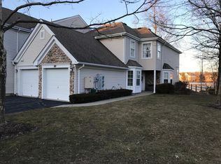 10 Loch Ln, Ledgewood, NJ 07852