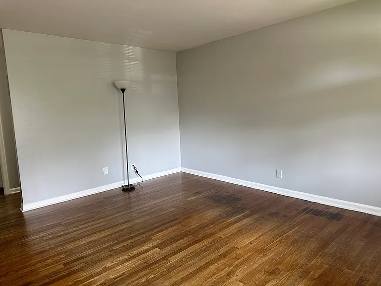 1687 Hill View Pl #1687 — Photo 10