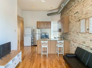 2450 N. Southport, Chicago, IL 60614
