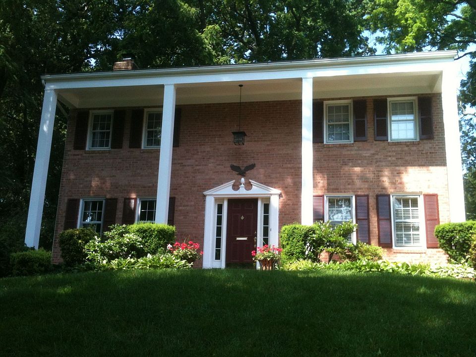 1st image of 2624 Woodley Pl