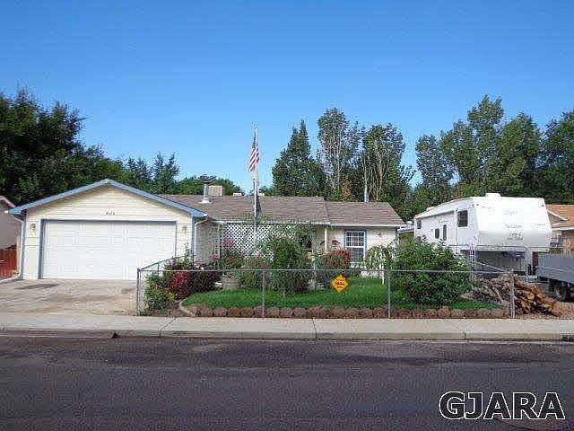 1st image of 451 1/2 Cottonwood Lake Dr