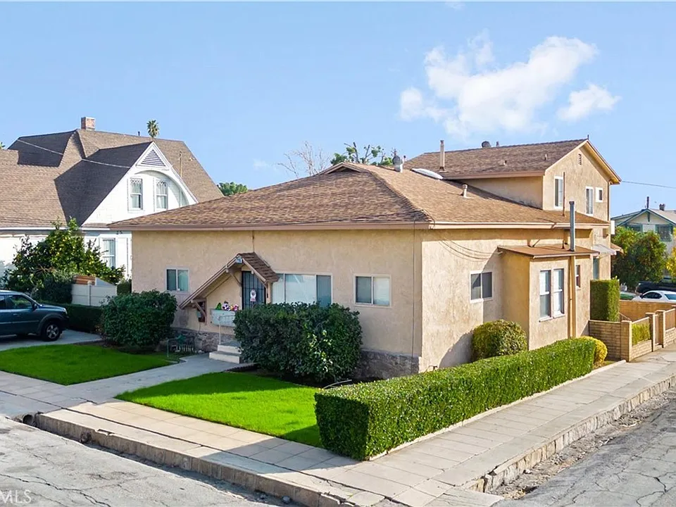 27205 Main St- Highland, CA