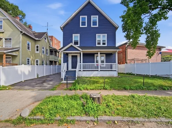 15 Warriner Ave, Springfield, MA 01108