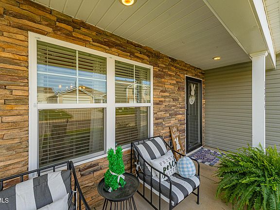 5th image of 1244 Stamp Lodge Rd