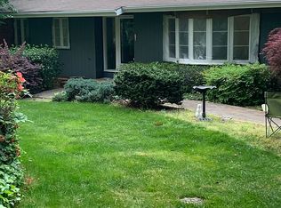 416 Normandy St, Cary, NC 27511