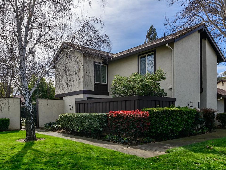 1st image of 901 El Camino Avenue