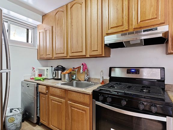 3rd image of 165 Park Row APT 13D