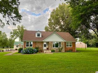 332 Jones Sparkman Rd, Murray, KY 42071