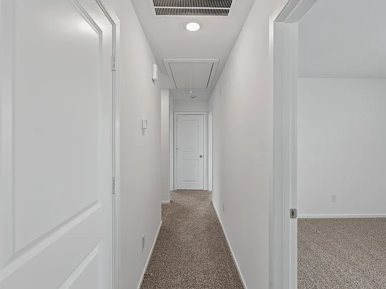 40818 Hawthorne Glades St — Photo 29