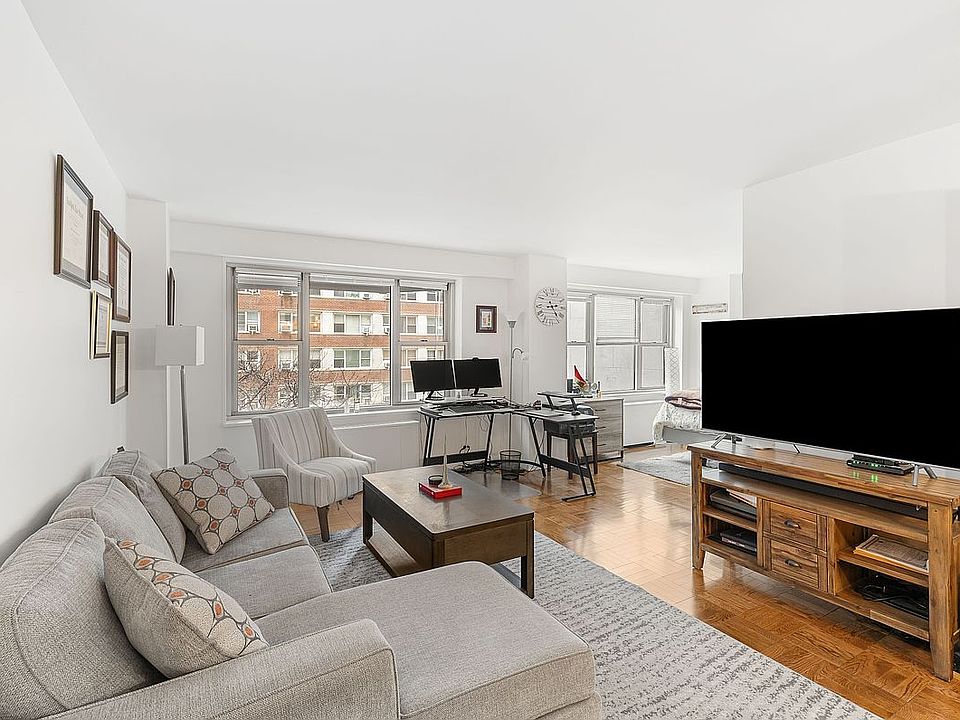 1st image of 137 E 36th St APT 3D