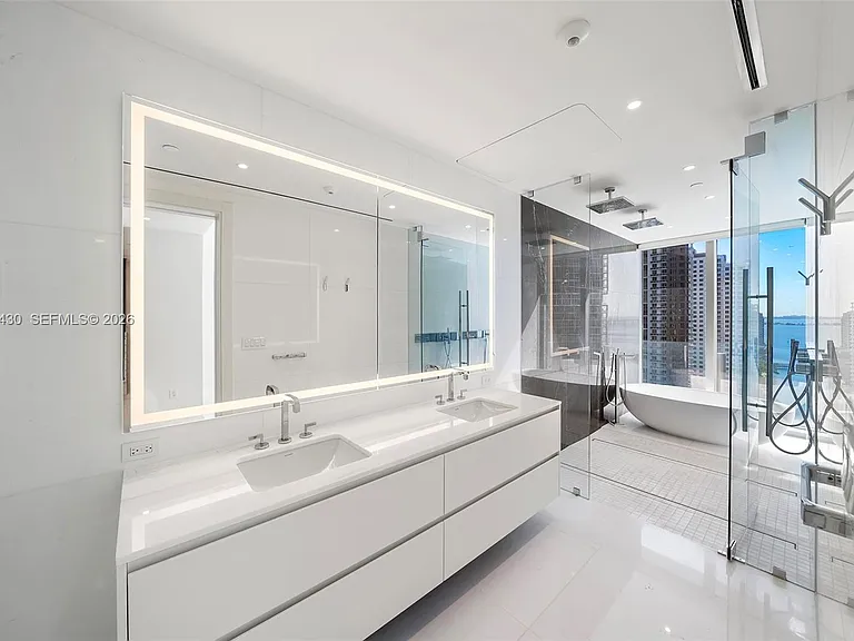 300 Biscayne Boulevard Way #1904C — Photo 30