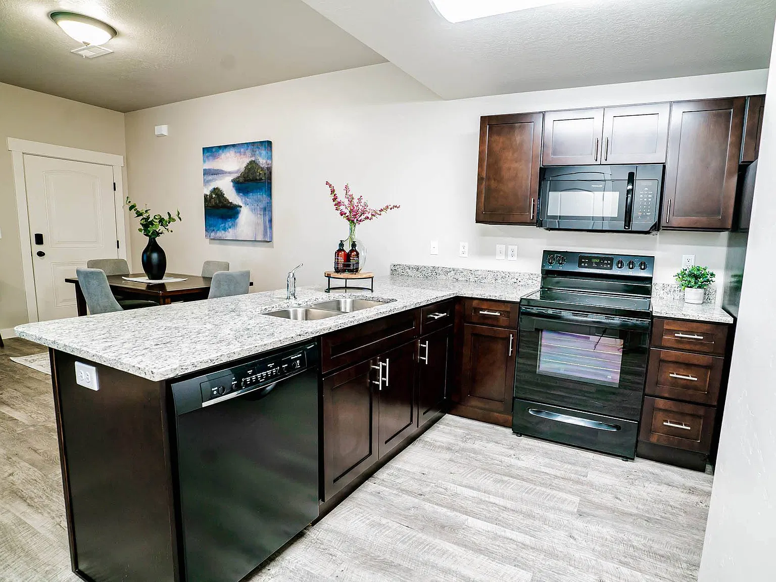 Arcadia Townhomes — Photo 3