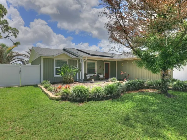 991 Dusseldorf Ave NW, Palm Bay, FL 32907